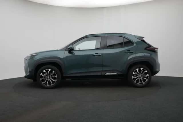 Toyota Yaris_Cross (2026) thumbnail 3