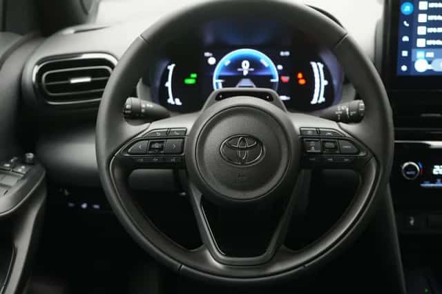 Toyota Yaris_Cross (2026) thumbnail 5