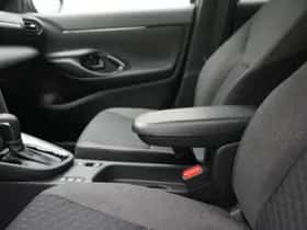 Toyota Yaris_Cross (2026) thumbnail 42