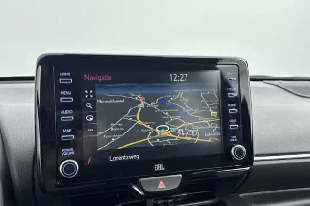 Toyota Yaris (2021) thumbnail 6