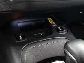 Toyota Corolla_Touring_Sports (2025) thumbnail 18