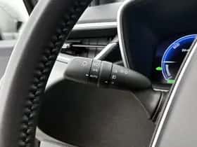 Toyota Corolla_Touring_Sports (2025) thumbnail 24