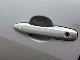 Toyota Yaris (2023) thumbnail 41