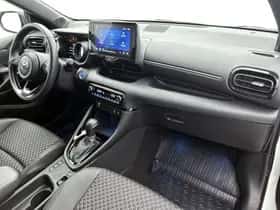 Toyota Yaris (2023) thumbnail 6