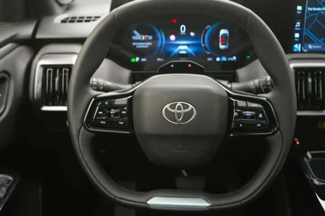 Toyota Urban_Cruiser (2026) thumbnail 5