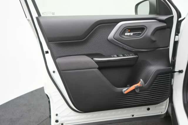 Toyota Urban_Cruiser (2026) thumbnail 6