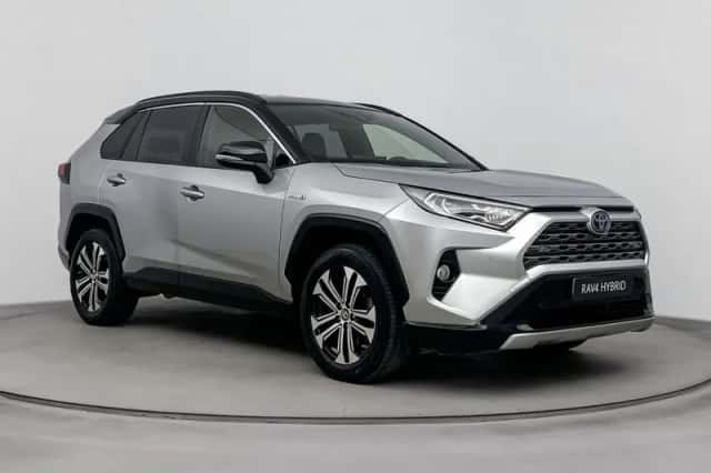 Toyota RAV4 (2020) thumbnail 2
