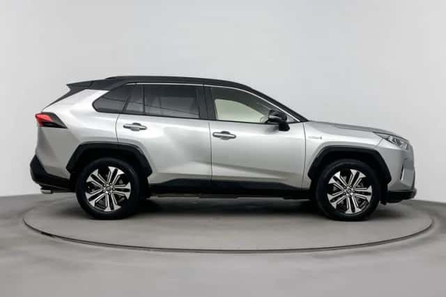 Toyota RAV4 (2020) thumbnail 5