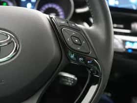 Toyota C-HR (2023) thumbnail 19