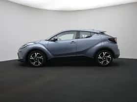Toyota C-HR (2023) thumbnail 3