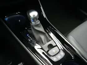Toyota C-HR (2023) thumbnail 40