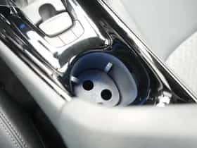 Toyota C-HR (2023) thumbnail 42