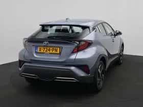 Toyota C-HR (2023) thumbnail 6