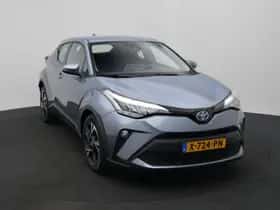 Toyota C-HR (2023) thumbnail 9