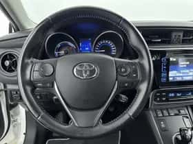 Toyota Auris (2018) thumbnail 17