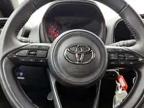 Toyota Aygo (2024) thumbnail 17