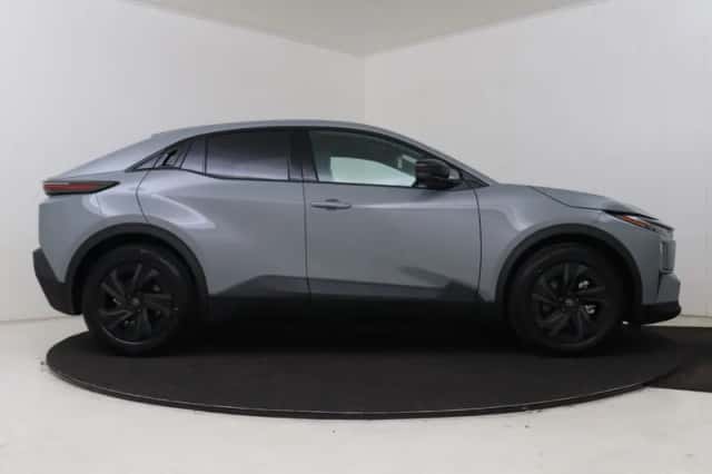 Toyota C-HR+ (2026) thumbnail 6