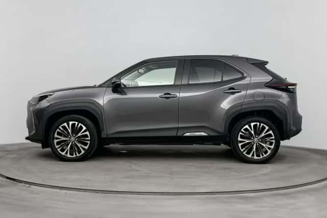 Toyota Yaris Cross (2022) thumbnail 3