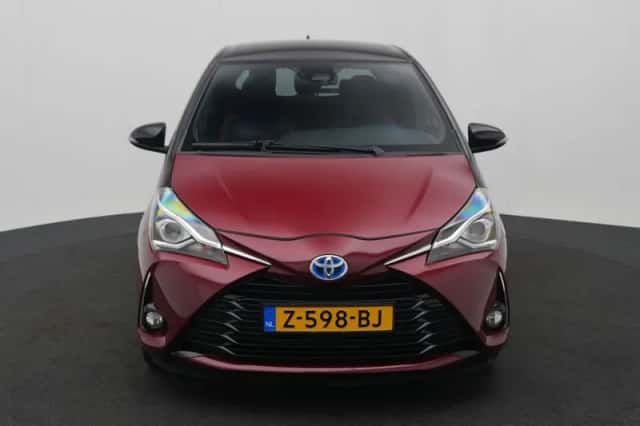 Toyota Yaris (2020) thumbnail 6
