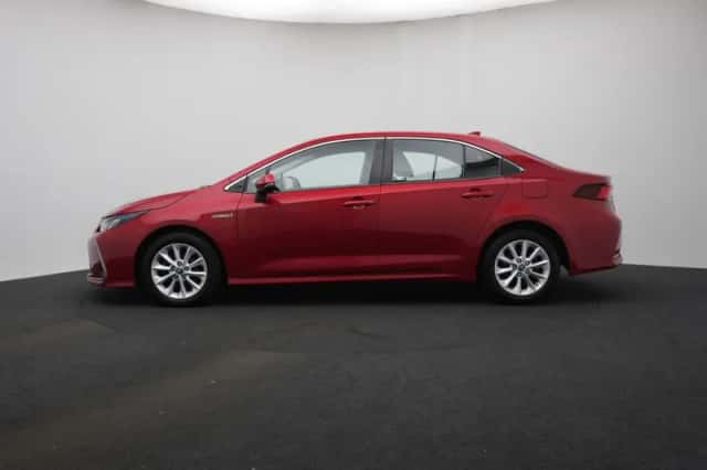 Toyota Corolla (2019) thumbnail 3