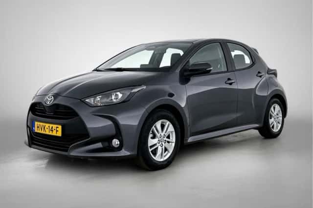 Toyota Yaris (2025) thumbnail 1