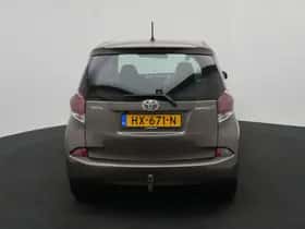 Toyota Verso-S (2016) thumbnail 23