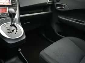 Toyota Verso-S (2016) thumbnail 30