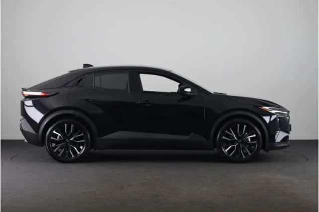 Toyota C-HR+ (2026) thumbnail 3