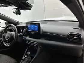 Toyota Yaris (2023) thumbnail 6