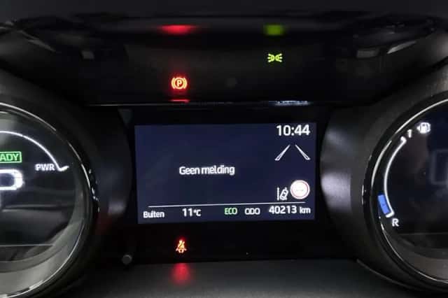 Toyota Yaris (2023) thumbnail 5