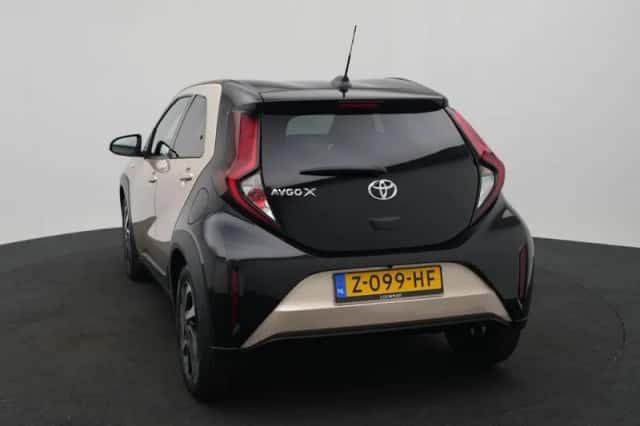Toyota Aygo (2024) thumbnail 3