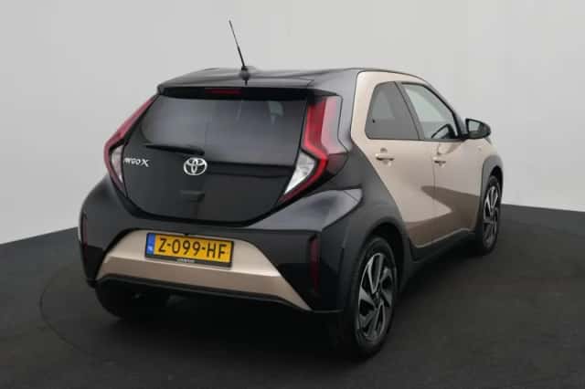Toyota Aygo (2024) thumbnail 5