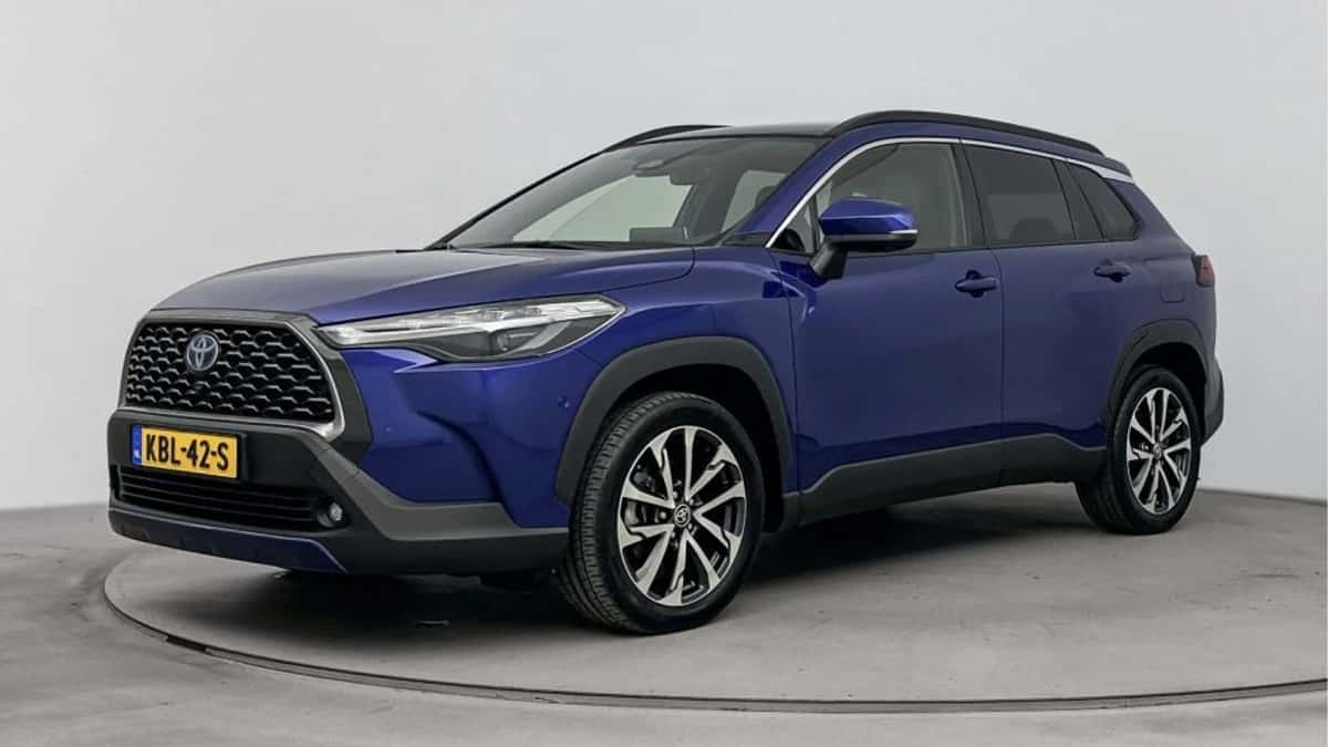 Toyota Corolla_Cross (2023) — foto 1