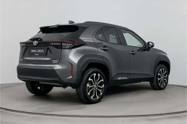 Toyota Yaris_Cross (2024) thumbnail 2