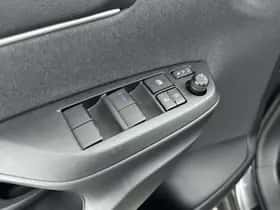 Toyota Yaris_Cross (2024) thumbnail 21