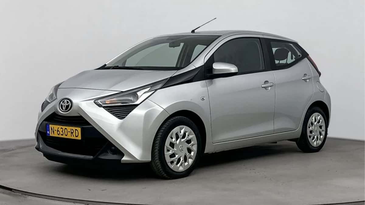 Toyota Aygo (2022) — foto 1