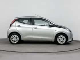 Toyota Aygo (2022) thumbnail 12