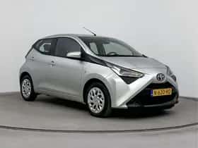 Toyota Aygo (2022) thumbnail 13