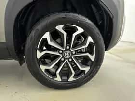 Toyota Yaris_Cross (2024) thumbnail 23