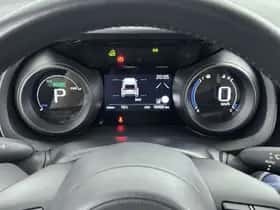 Toyota Yaris_Cross (2024) thumbnail 5
