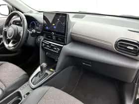 Toyota Yaris_Cross (2024) thumbnail 6