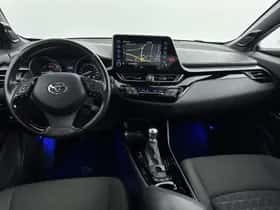Toyota C-HR (2020) thumbnail 4
