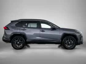 Toyota RAV4 (2025) thumbnail 11