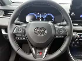 Toyota RAV4 (2025) thumbnail 17
