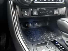 Toyota RAV4 (2025) thumbnail 24