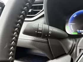 Toyota RAV4 (2025) thumbnail 27