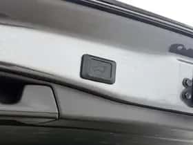 Toyota RAV4 (2025) thumbnail 30