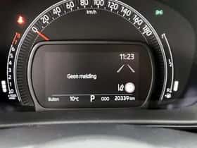 Toyota Aygo (2024) thumbnail 5