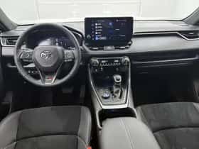 Toyota RAV4 (2025) thumbnail 4