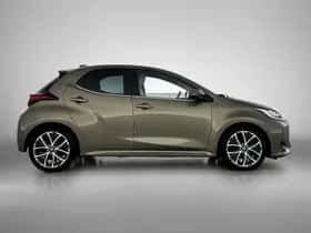 Toyota Yaris (2023) thumbnail 11